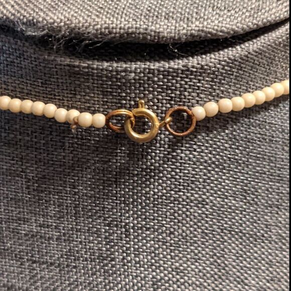 Vintage mother of pearl dbl sided heart, raw hetian jade blk opal, bead necklace - Picture 13 of 13